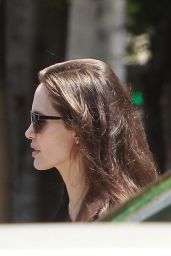 Angelina Jolie - Out in Los Angeles, CA 08/16/2017