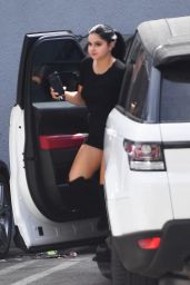 Ariel Winter - Heading to Work at a Production Studio in North Hollywood 08/03/2017
