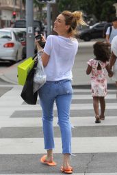 Arielle Vandenberg - Shopping in Beverly Hills 08/01/2017