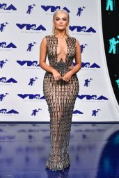 Bebe Rexha – MTV Video Music Awards in Los Angeles 08/27/2017