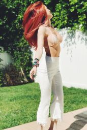 Bella Thorne – Social Media Pics 08/31/2017