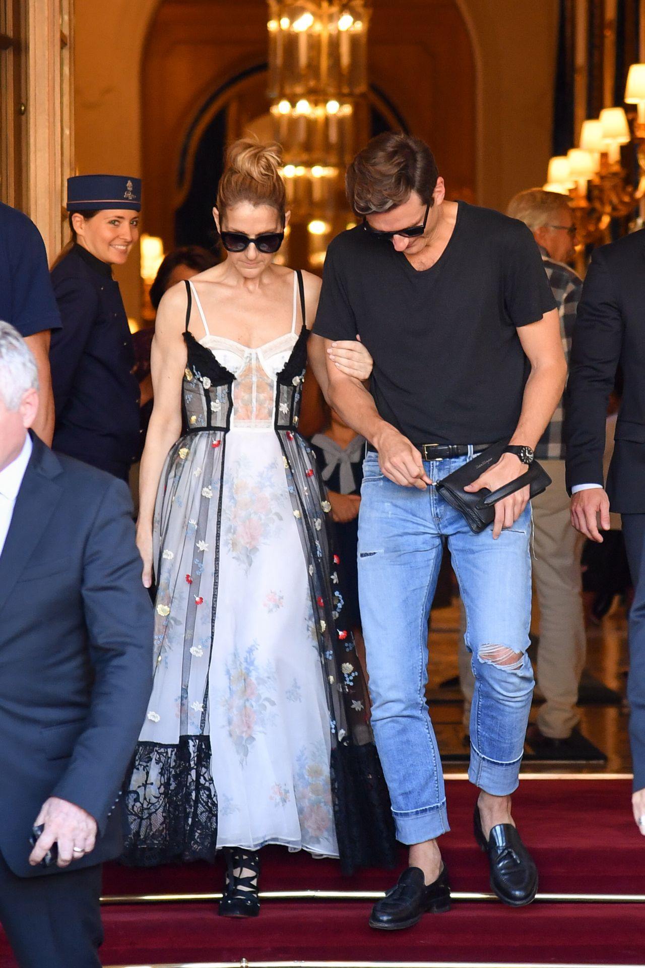 Celine Dion - Leave Schiaparelli to go to the Ritz in Paris 08/01/2017 ...