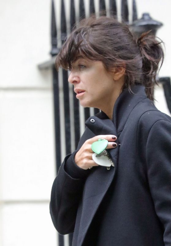 Claudia Winkleman Without Make Up - Central London 08/02/2017