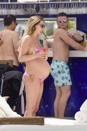 Danielle Lloyd in Bikini in Monte Carlo 08/02/2017