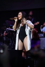 Demi Lovato – Performs at Billboard Hot 100 Fest in New York 08/19/2017