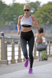 Elsa Hosk - Out for a Jog in NYC 08/03/2017