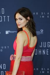 Emilia Schüle - "Jugend Ohne Gott" Premiere in Munich 08/21/2017