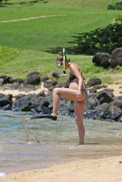 Emily Baldoni in Bikini - Goes Snorkeling in Hawaii, August 2017