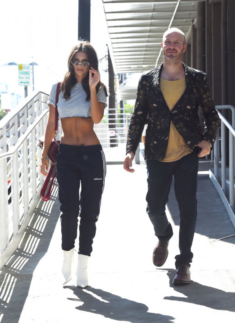 Emily Ratajkowski and Boyfriend Jeff Magid - Head to the ...