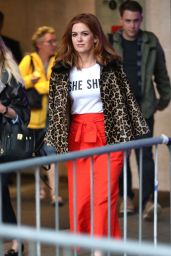 Isla Fisher Showing Off Her Trendy Style - BBC Broadcasting House in London 08/21/2017