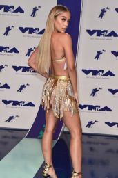 Jasmine Sanders – MTV Video Music Awards in Los Angeles 08/27/2017