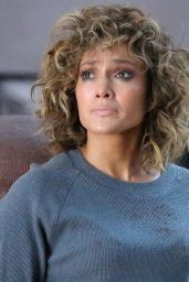 Jennifer Lopez - Sheds Tears on Set of "Shades of Blue" in NYC 08/11/2017
