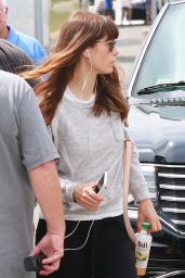 Jessica Biel - "The Sinner" Set in Yonkers, NY 08/11/2017