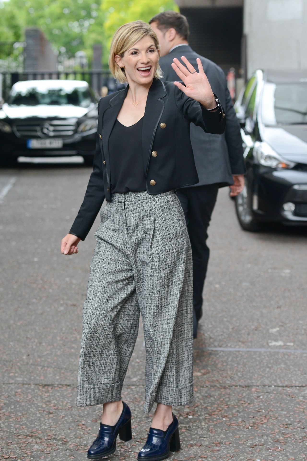 Jodie Whittaker - Leaving the ITV Studios in London 08/08/2017 • CelebMafia