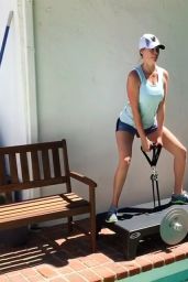 Kate Upton Workout, August 2017