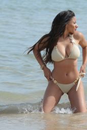 Kayleigh Morris Hot in Bikini - Beach in Marbella 08/17/2017