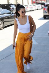 Kourtney Kardashian - Shops at Target in Los Angeles 08/26/2017