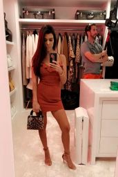 Kourtney Kardashian - Social Media Pics 08/28/2017