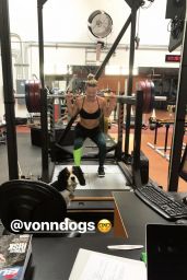 Lindsey Vonn - Social Media Pics 08/17/2017