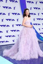 Lorde – MTV Video Music Awards in Los Angeles 08/27/2017