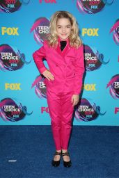 Mckenna Grace – Teen Choice Awards in Los Angeles 08/13/2017