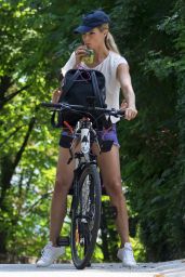 Michelle Hunziker - On Bicycle in Bergamo 08/05/2017