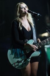 Miranda Lambert - Performs Live at Hammersmith Apollo in London, UK 08/24/2017