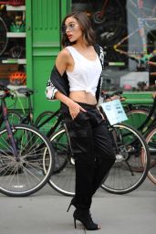 Olivia Culpo - Leaving a Photoshoot for DSW in NYC 08/16/2017