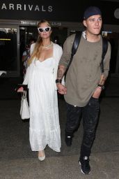 Paris Hilton With Chris Zylka at LAX Airport in LA 08/21/2017