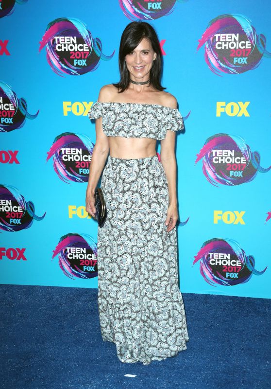 Perry Reeves – Teen Choice Awards in Los Angeles 08/13/2017