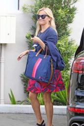Reese Witherspoon All Smiles - Out in Los Angeles 08/15/2017