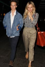 Sienna Miller Night Out Style - Leaving J Sheekey Restaurant in Central London 08/30/2017