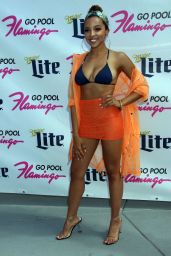 Tinashe - Performs Live at Go Pool inside Flamingo Hotel & Casino in Las Vegas 08/12/2017