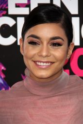 Vanessa Hudgens – Teen Choice Awards in Los Angeles 08/13/2017