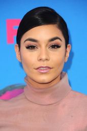 Vanessa Hudgens – Teen Choice Awards in Los Angeles 08/13/2017