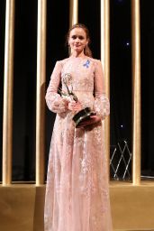 Alexis Bledel – Creative Arts Emmy Awards in Los Angeles 09/10/2017