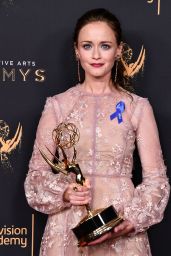 Alexis Bledel – Creative Arts Emmy Awards in Los Angeles 09/10/2017