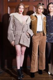 Amanda Steele - Marc Jacobs Fashion Show in New York 09/13/2017