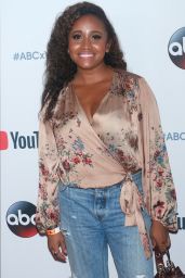 Andrea Lewis – YouTube TV & ABC Tuesday Block Party in NYC 09/23/2017