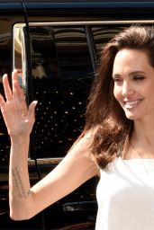 Angelina Jolie - "The Breadwinner" Premiere in Toronto 09/10/2017