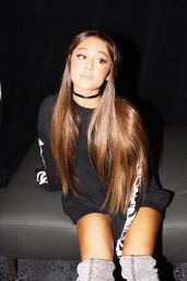 Ariana Grande - Social Media Pics 09/12/2017