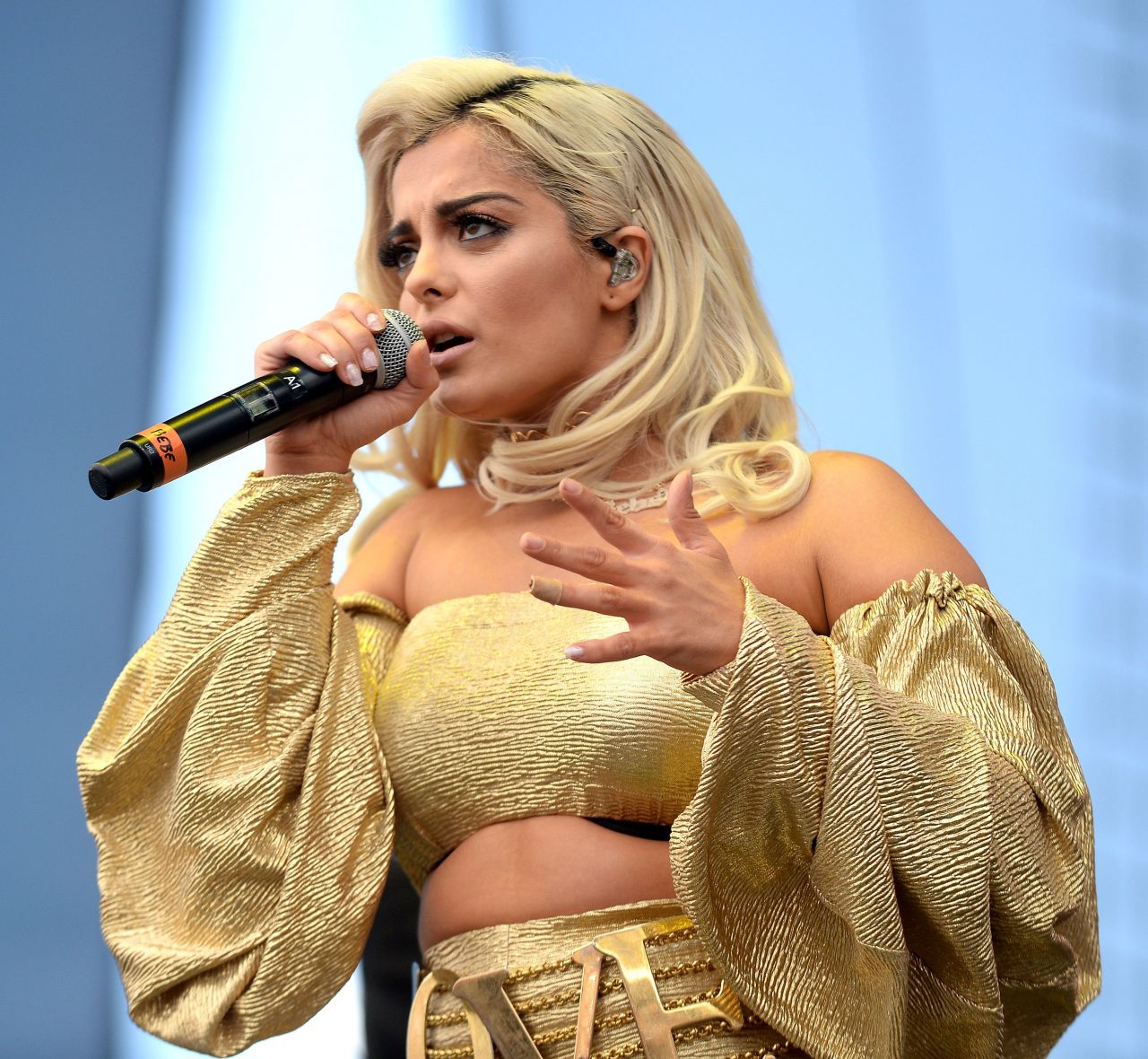 Bebe Rexha Performs at iHeart Radio Festival in Las Vegas 09/23/2017 ...