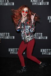 Bella Thorne – Knott’s Scary Farm Celebrity Night in Buena Park 09/29/2017
