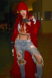 Bella Thorne - Plays With a Lighter in a Raunchy Outfit, Las Vegas 09/24/2017