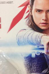 Daisy Ridley - Star Wars: Episode VIII The Last Jedi (2017) Promo Photos