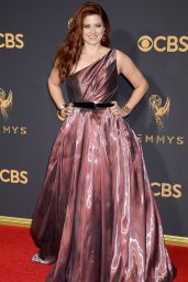 Debra Messing – Emmy Awards in Los Angeles 09/17/2017
