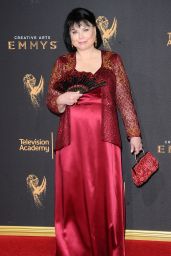 Delta Burke – Creative Arts Emmy Awards in Los Angeles 09/10/2017