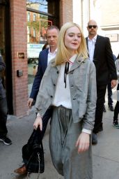 Elle Fanning - Out in Toronto 09/10/2017