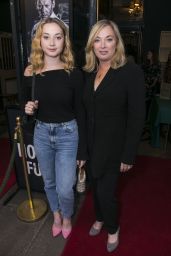 Emma Amos & Esme Coy - "Ink p"Play at West End Transfer in London 09/19/2017
