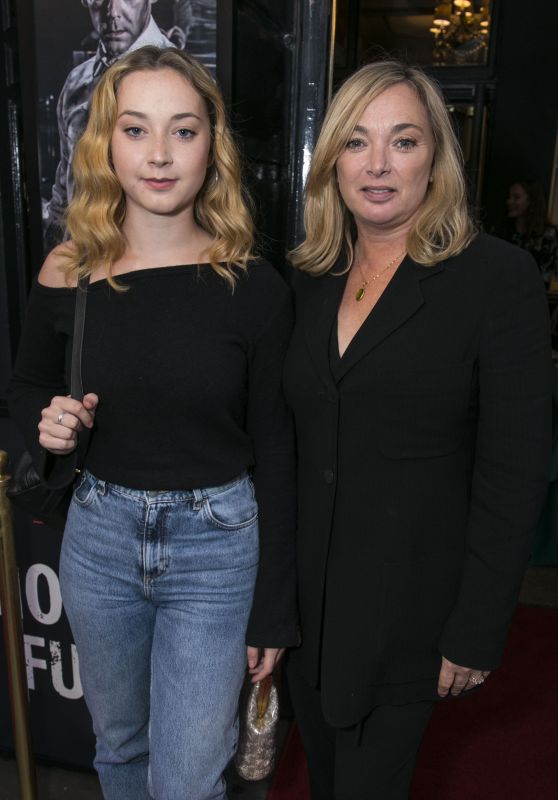 Emma Amos & Esme Coy - "Ink"Play at West End Transfer in London 09/19/2017